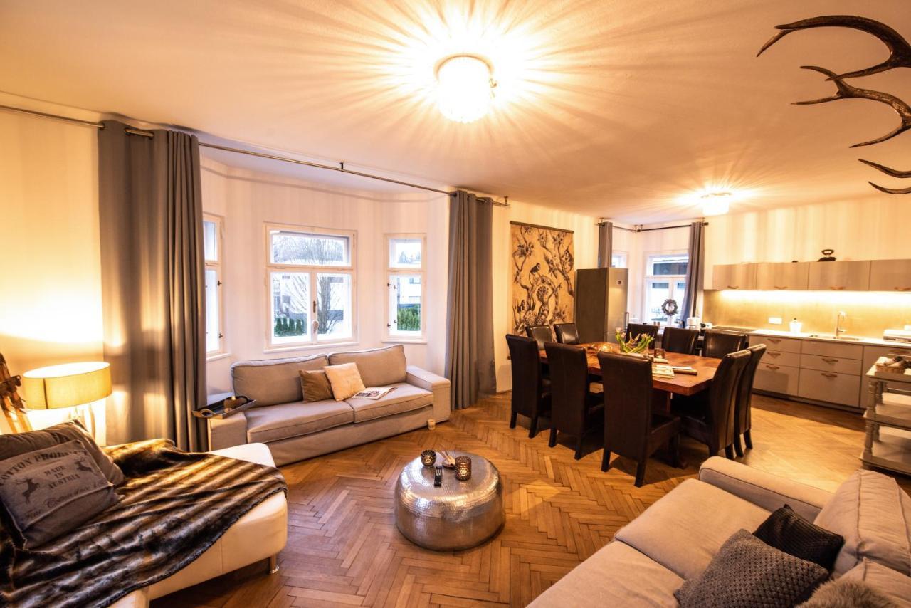 Family Wellhouse Green Garden Direct In Salzburg, Sunny Big Garden, Up To 16 Pax, Bikes For Free, Bbq, Sunbeds, Parking For Free, 15 Min Sound Of Music Bagian luar foto